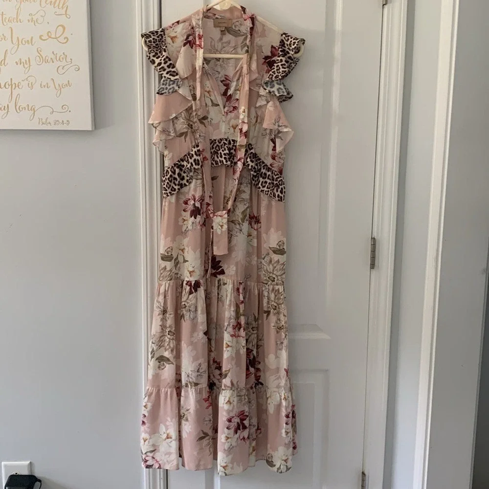 Anthropologie Kachel Sedona Sunrise‎ Silk Maxi Dress size 4 floral animal print
